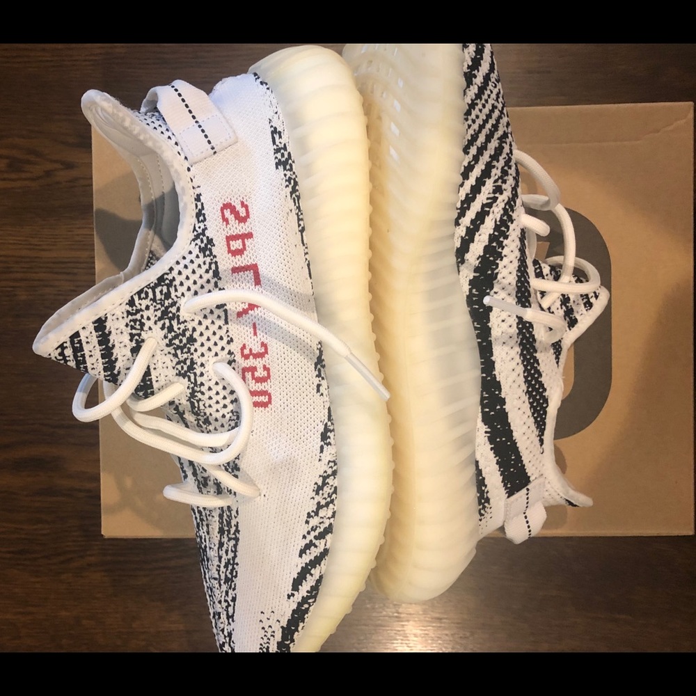 YEEZY Boost 350 V2 - Picture 7 of 7